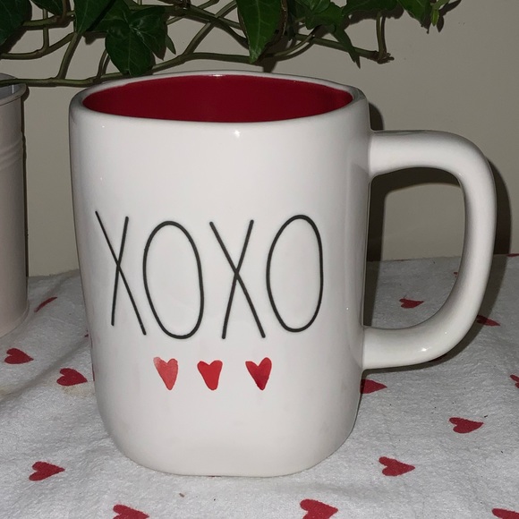 Rae Dunn Other - Rae Dunn Hugs and Kisses Valentine’s Day Mug